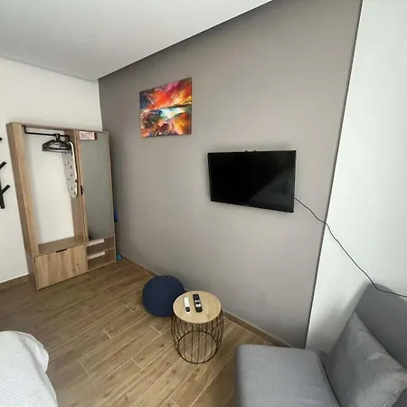 Premium New Near Center Apartman *